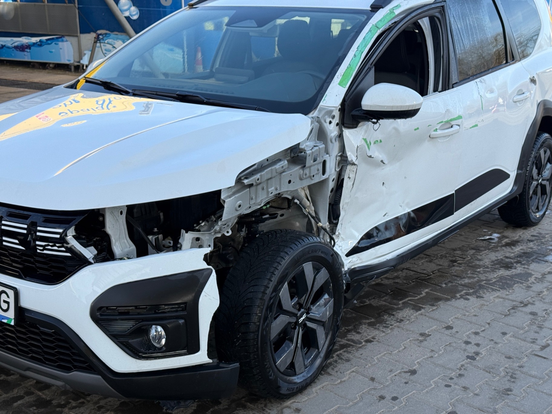 Dacia Jogger 2024 avariat - imagine 12