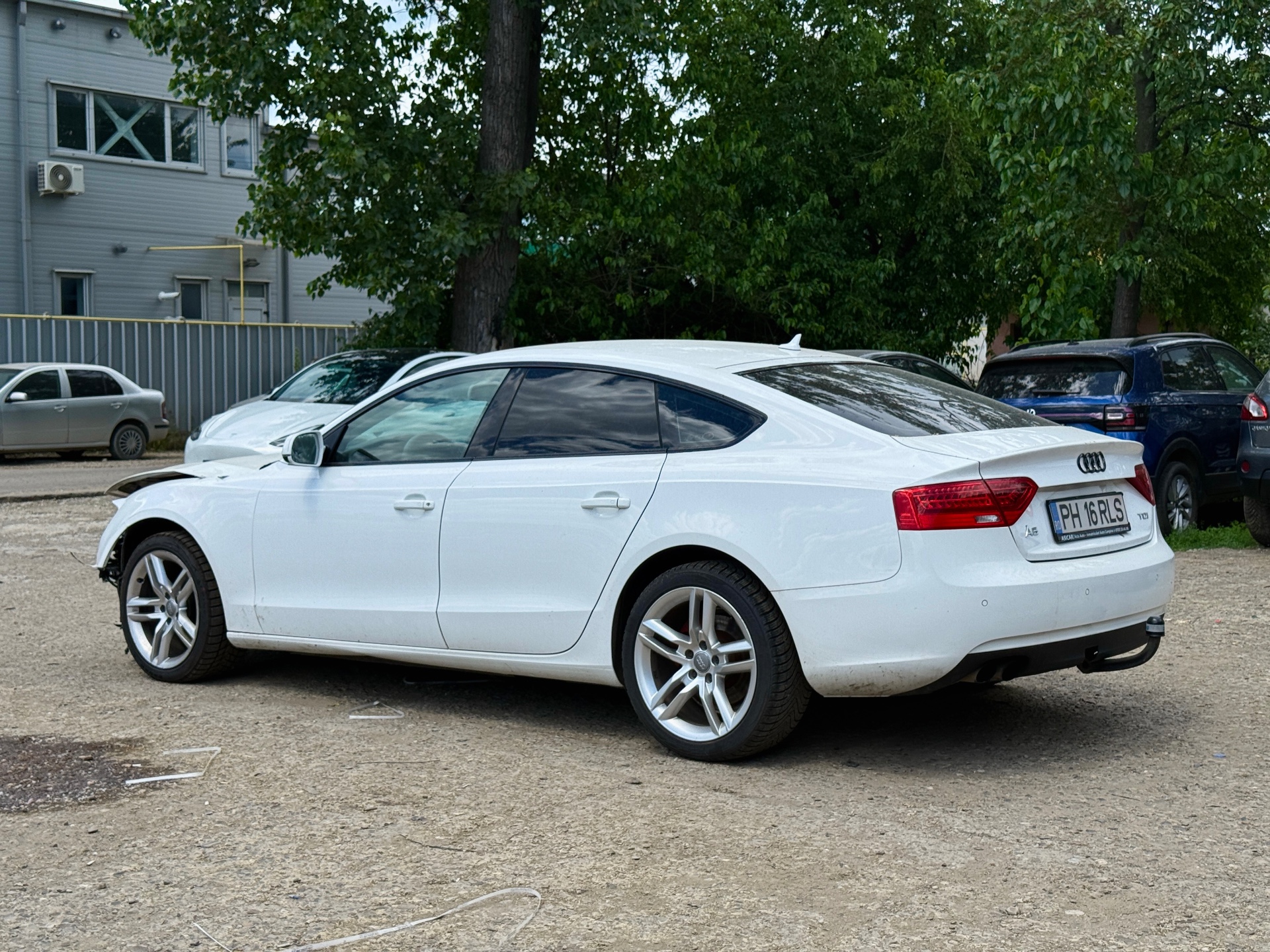 Audi A5 2012 avariat - imagine 7
