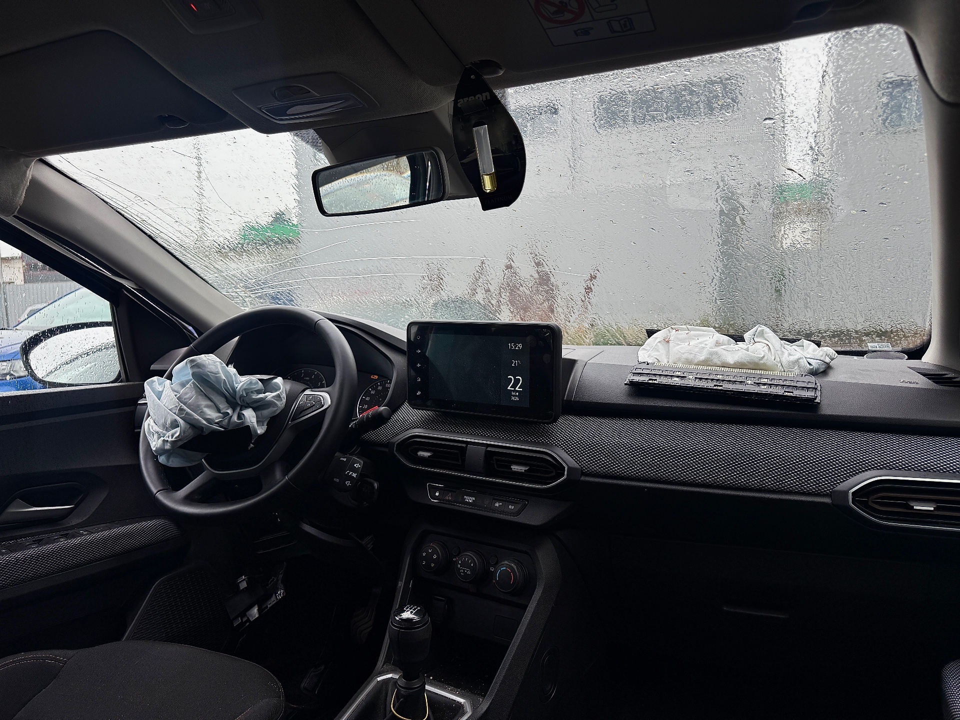 Dacia  Sandero 2025 avariat - imagine 10