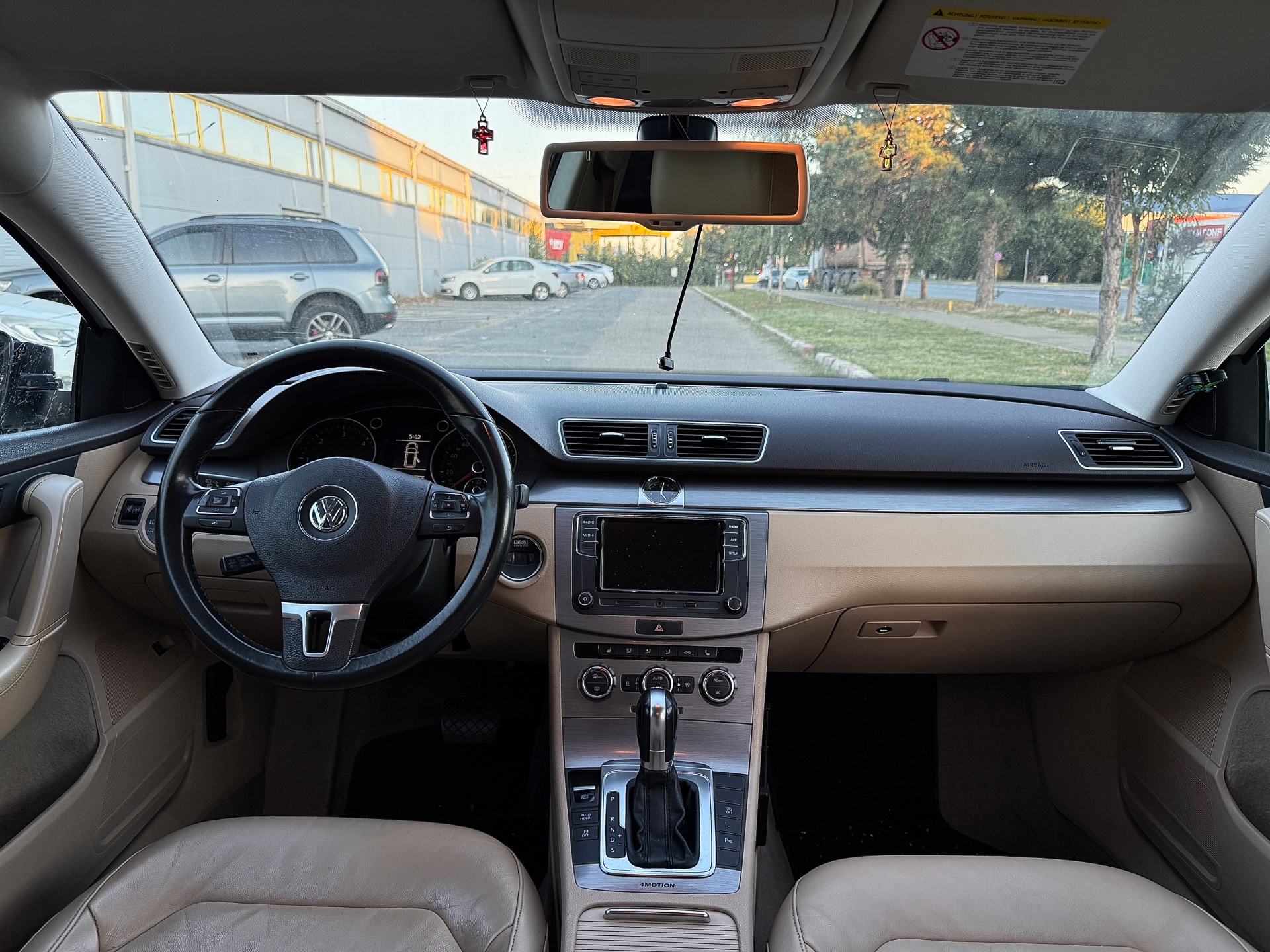 Volkswagen Passat 2013 avariat - imagine 13