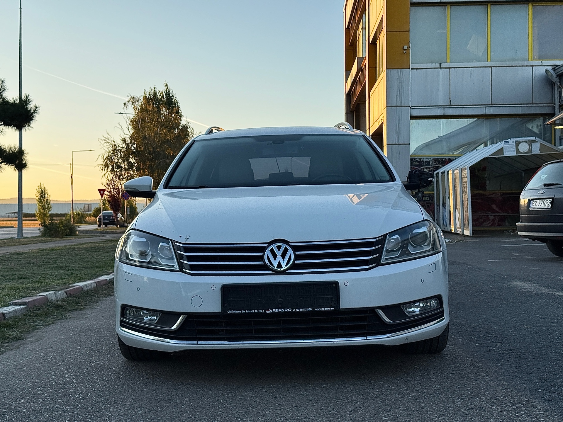 Volkswagen Passat 2013 avariat - imagine 2