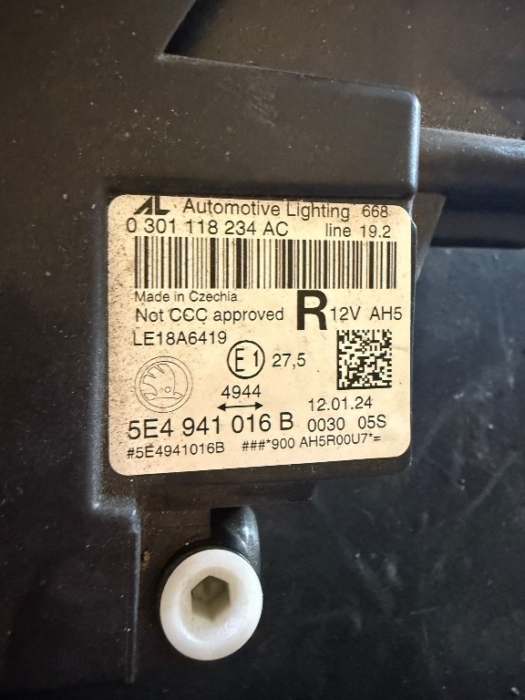 Far Dreapta Full Led Skoda Octavia 4 Skoda - imagine 3